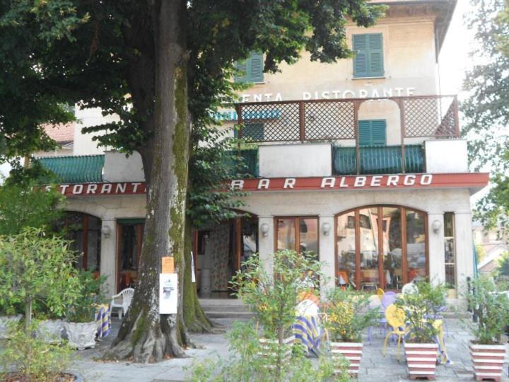 Albergo Magenta Casella  Kültér fotó